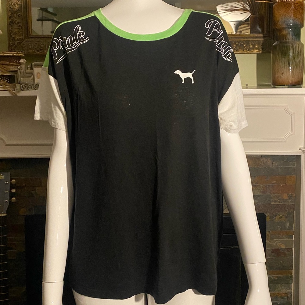 WOMANS T-SHIRT